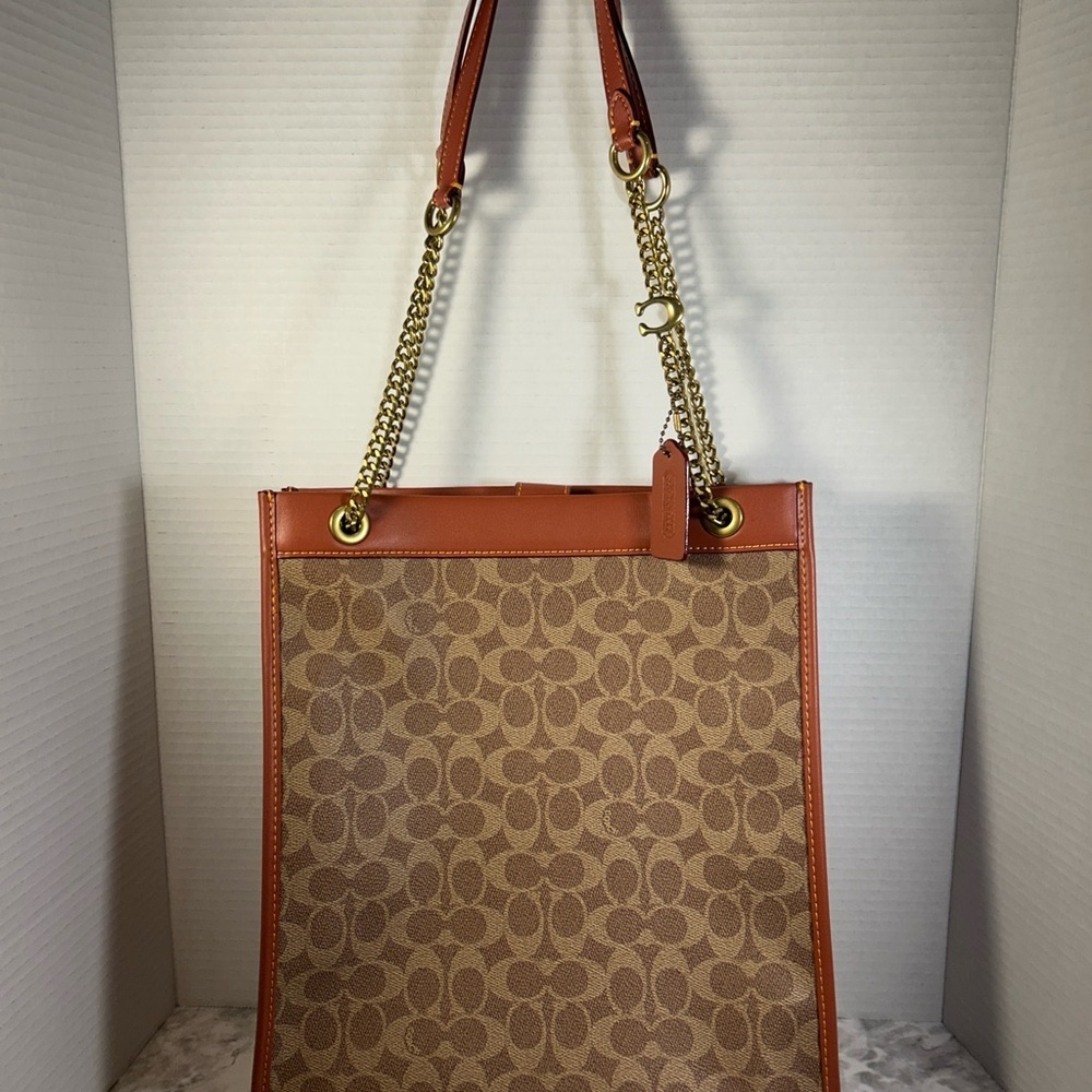 Coach Old Rose/Beige Signature Cashin Chain Tote